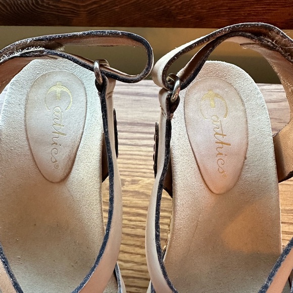 Earthies Sardina Sandals in Biscuit, size 6.5 - Picture 5 of 8